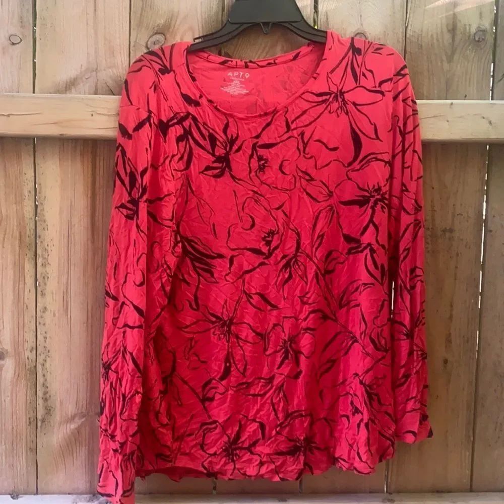 Apt. 9 floral top sz. XXL